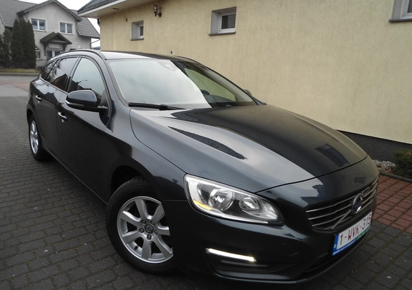 Volvo V60 cena 38600 przebieg: 263000, rok produkcji 2013 z Nowe małe 631